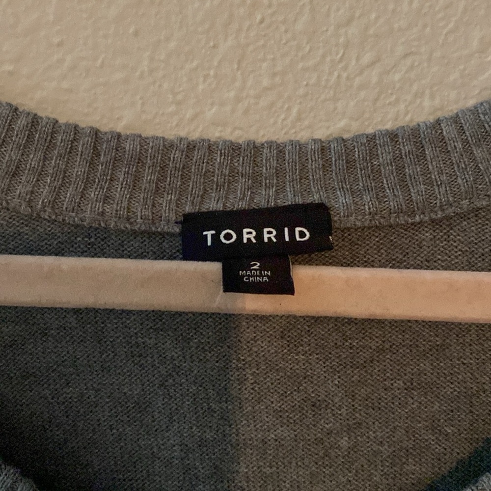 Torrid
2X - Picture 2 of 3